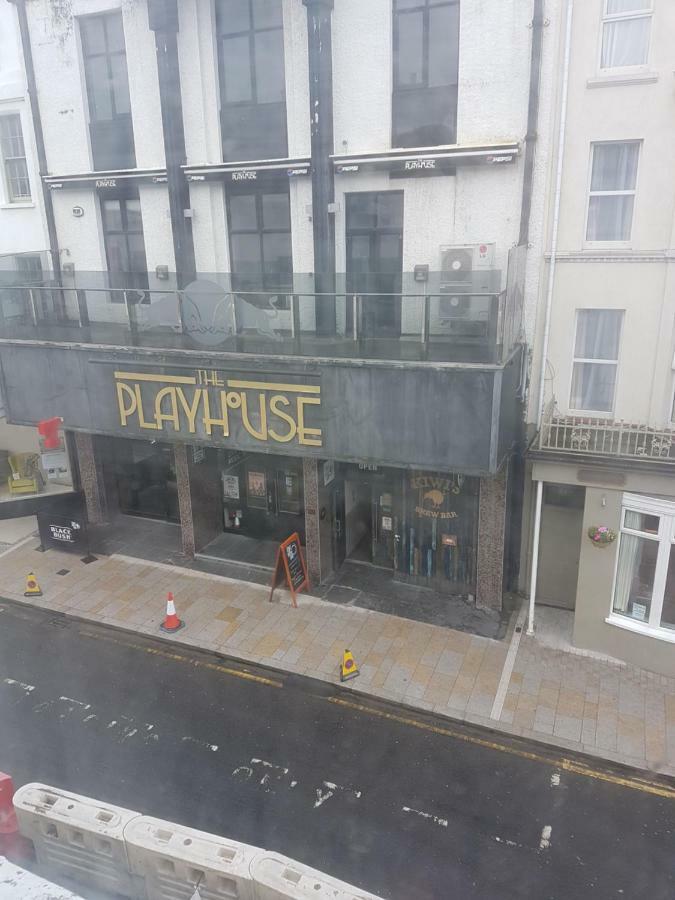 Ferienwohnung Main Street House Portrush Exterior foto
