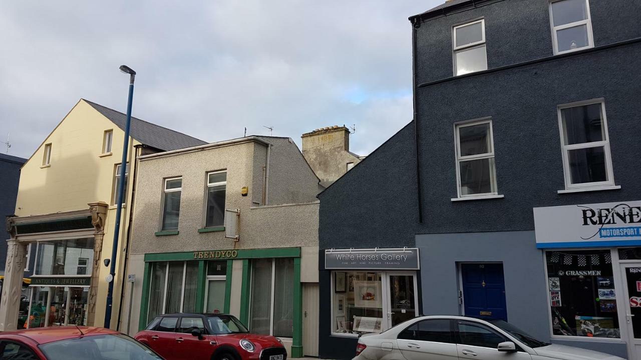 Ferienwohnung Main Street House Portrush Exterior foto